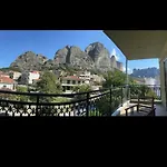 Grand View Meteora 1