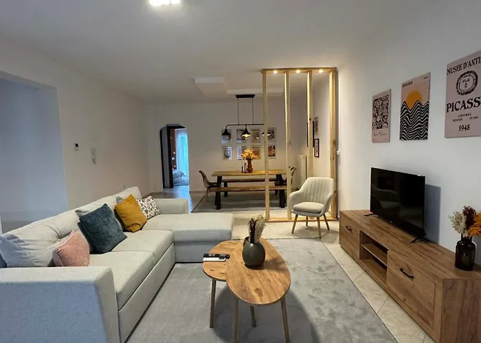 Grand View Meteora 1